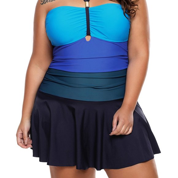 Blue Color Gradient Sweet Halter Swimdress - Picture 3 of 12
